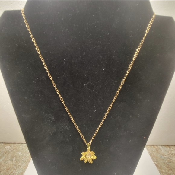 Gold and Clear Crystal Sunburst Necklace - Picture 2 of 8